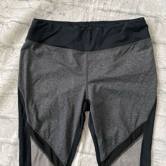 Avia women S pull on multicolor compression leggings with mesh leg sides - Picture 3 of 7